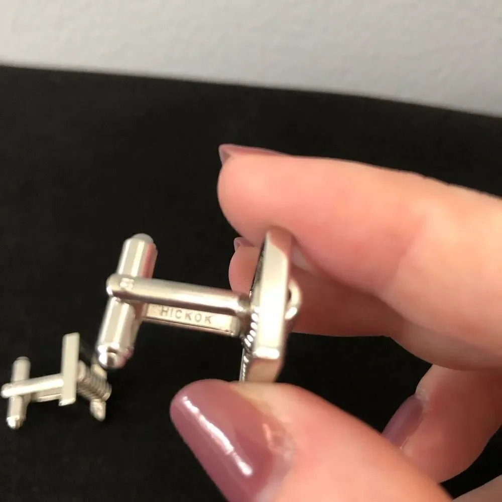 vintage hickok silver tone square‎ cufflinks center bar design made in usa